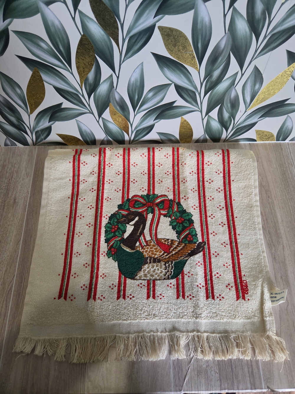 Vintage Barth & Dreyfuss California Christmas Hand Towel Country Goose Fringe